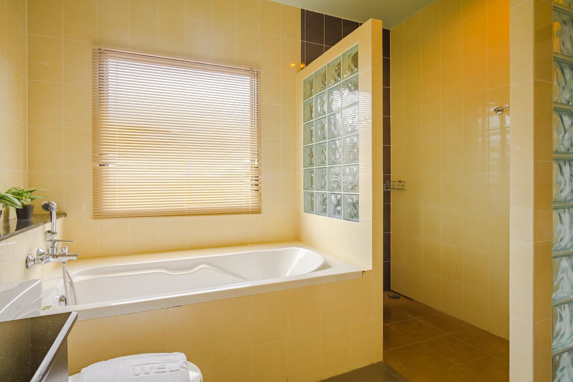 Aj Residence Phuket Екстериор снимка